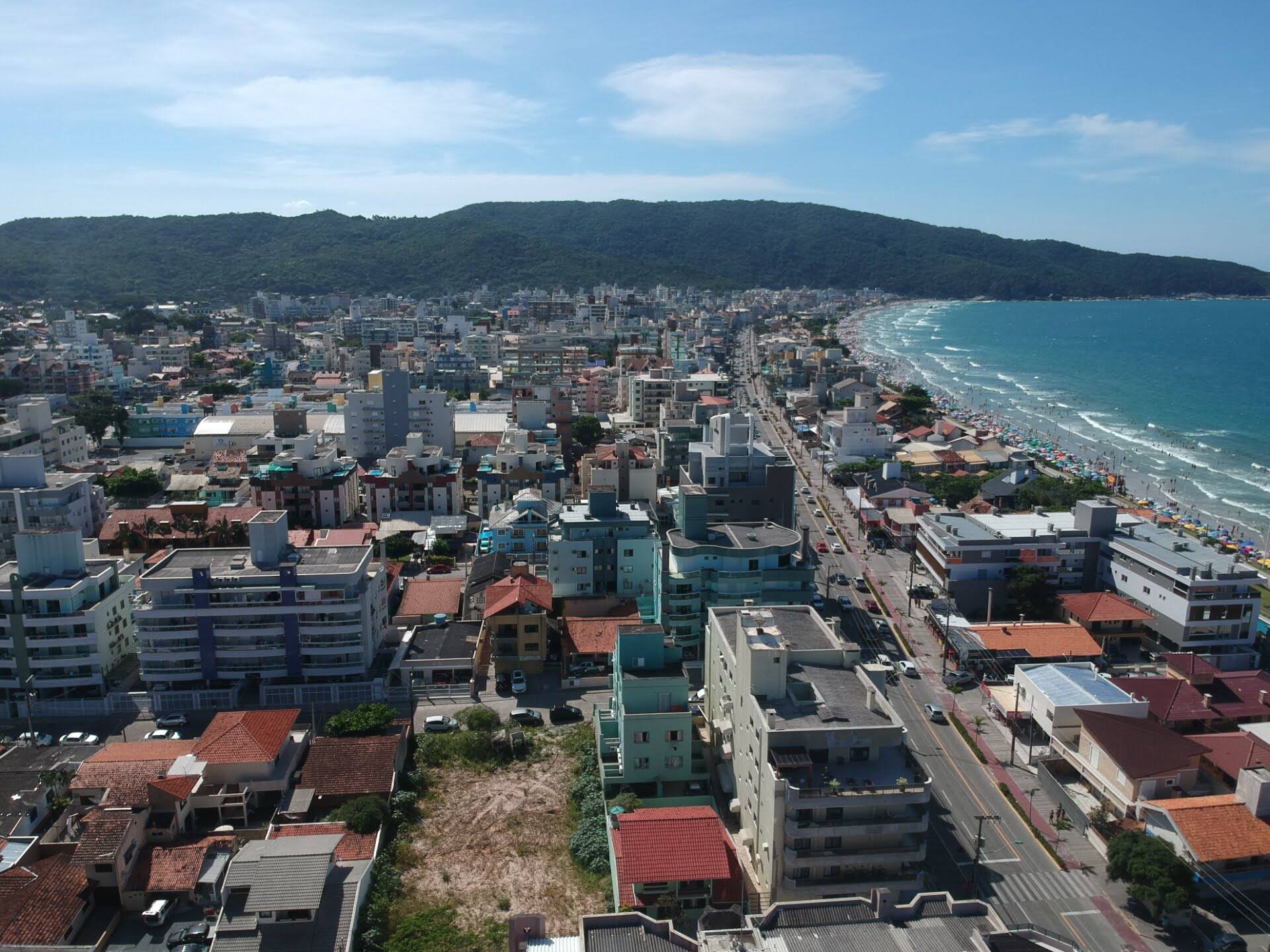#423 - Apartamento para Venda em Bombinhas - SC
