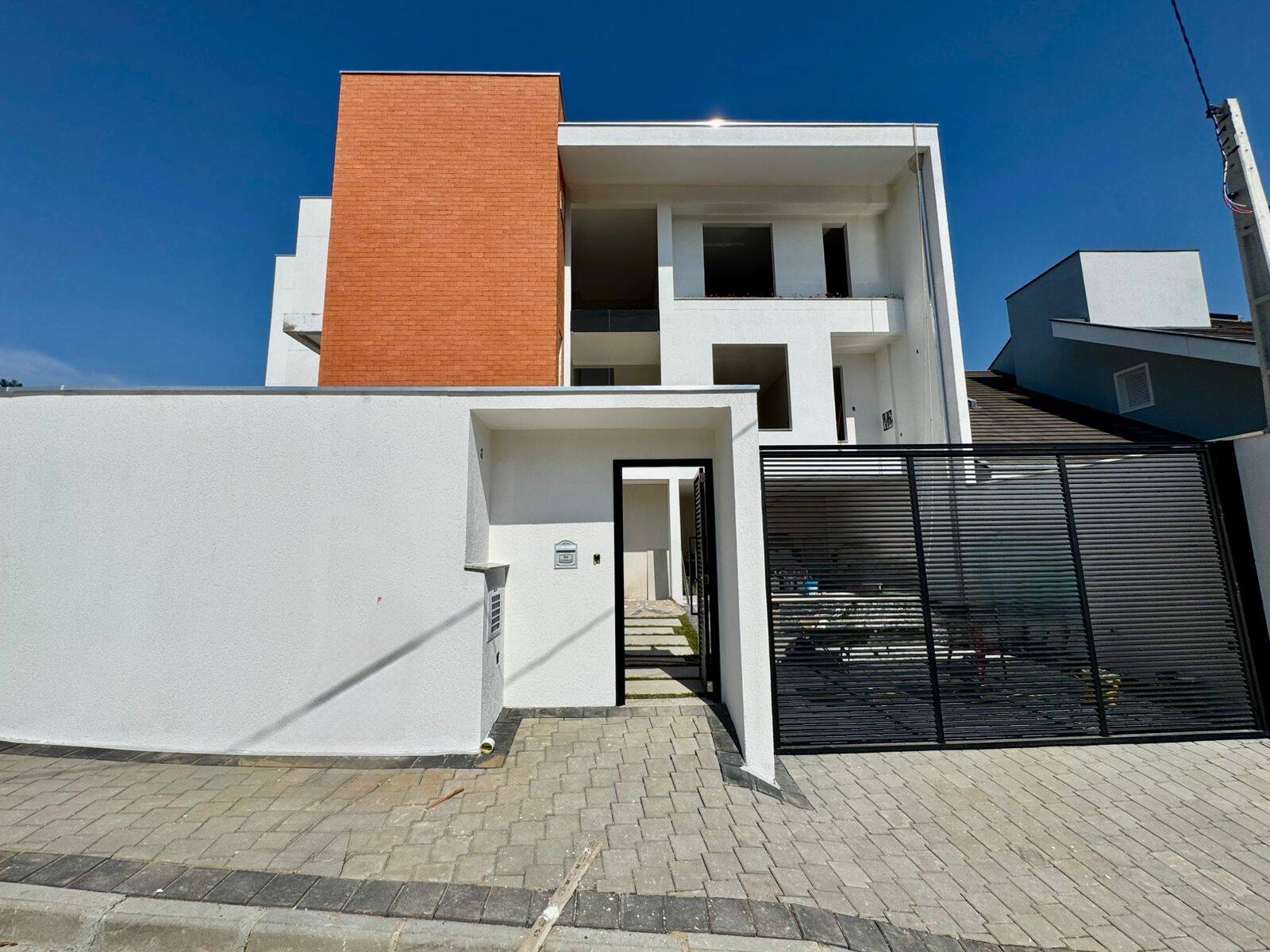 #1075 - Casa para Venda em Blumenau - SC