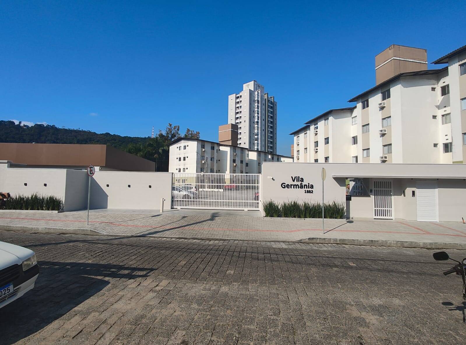 #1085 - Apartamento para Venda em Blumenau - SC