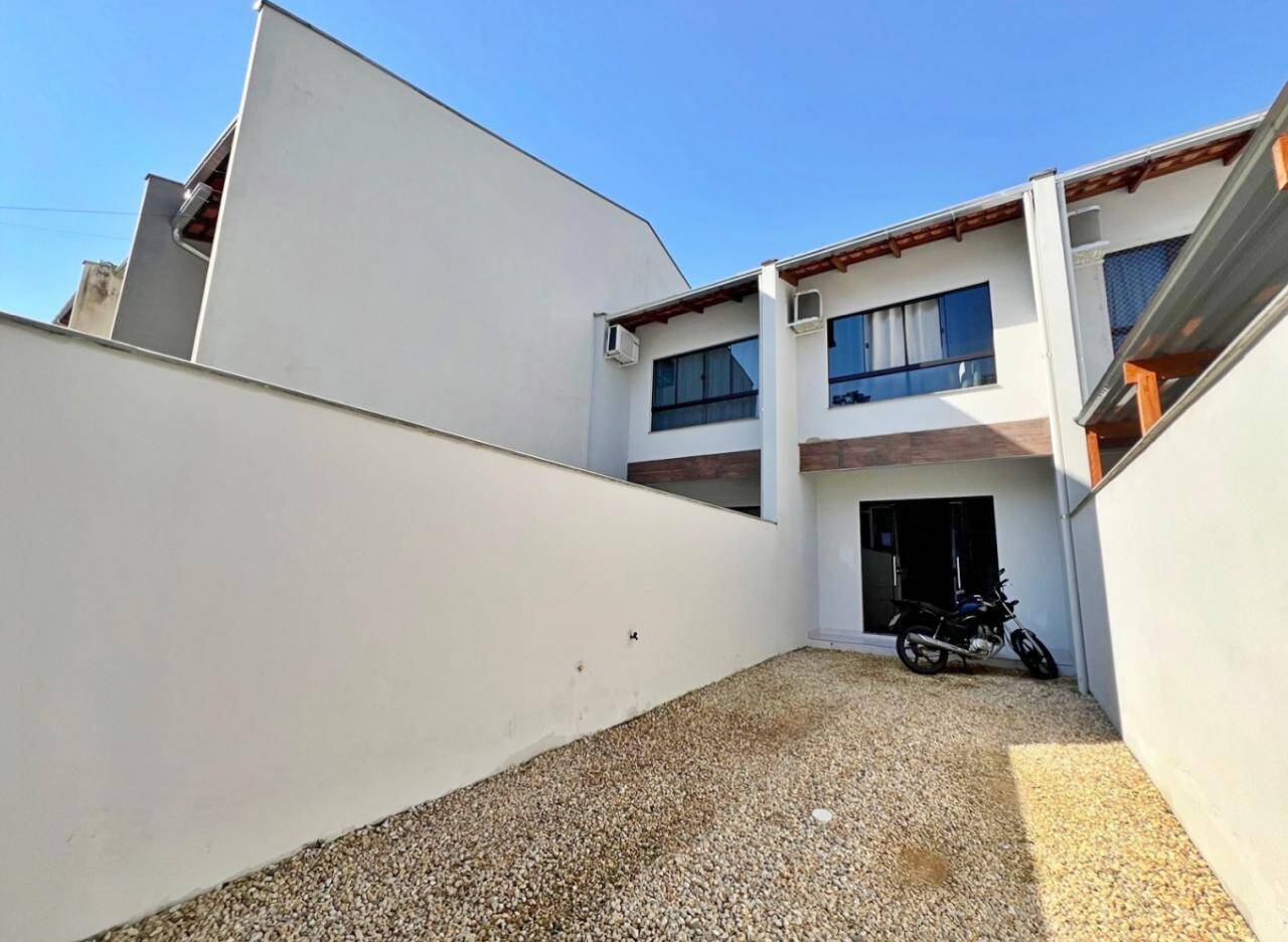 #1158 - Sobrado para Venda em Blumenau - SC