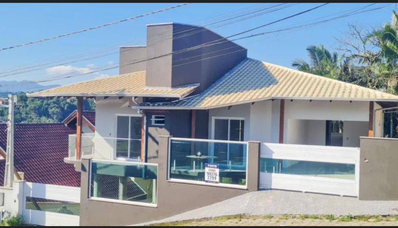 #1202 - Casa para Venda em Blumenau - SC