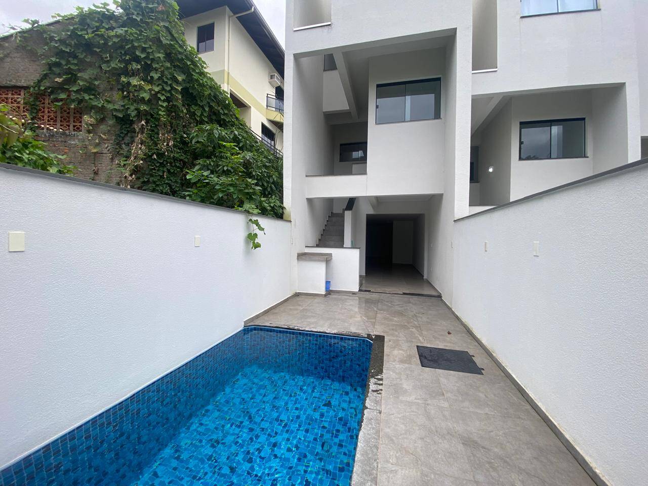 #1323 - Casa para Venda em Blumenau - SC