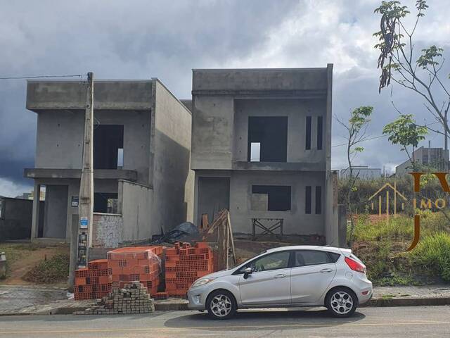 #1024 - Casa para Venda em Indaial - SC - 1