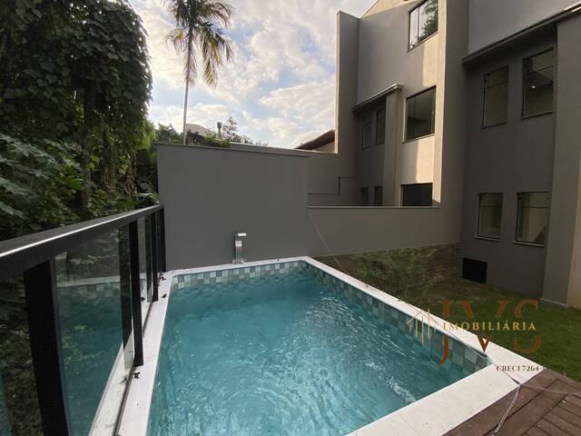 #838 - Casa para Venda em Blumenau - SC