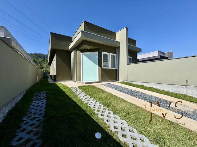 #1065 - Casa para Venda em Blumenau - SC - 1
