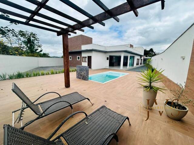 #1096 - Casa para Venda em Blumenau - SC - 1