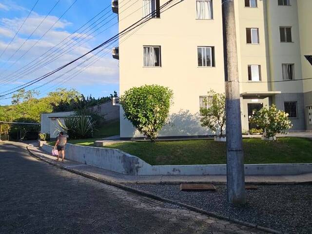 #1174 - Apartamento para Venda em Blumenau - SC - 2
