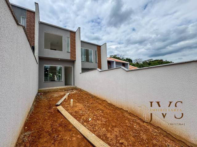 #1185 - Sobrado para Venda em Blumenau - SC - 2
