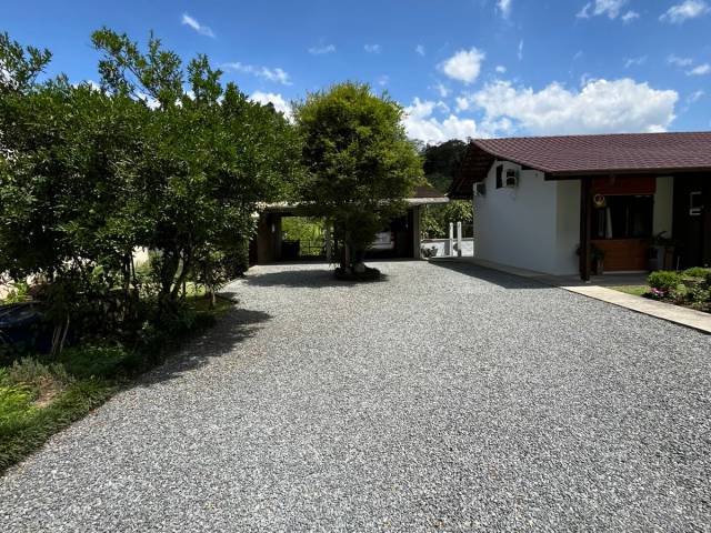 #1195 - Casa para Venda em Blumenau - SC - 3