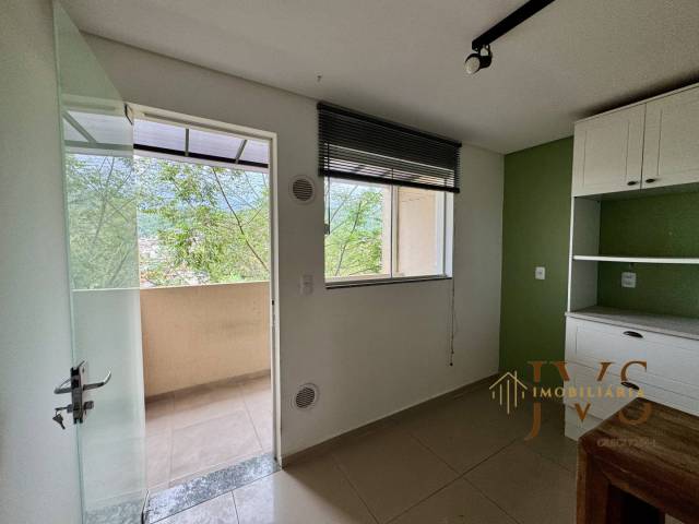 #1228 - Casa para Venda em Blumenau - SC - 3