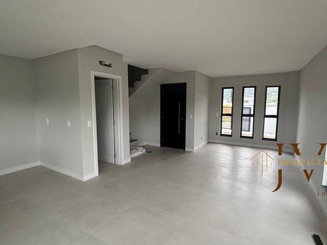 Casa para Venda em Gaspar - 5