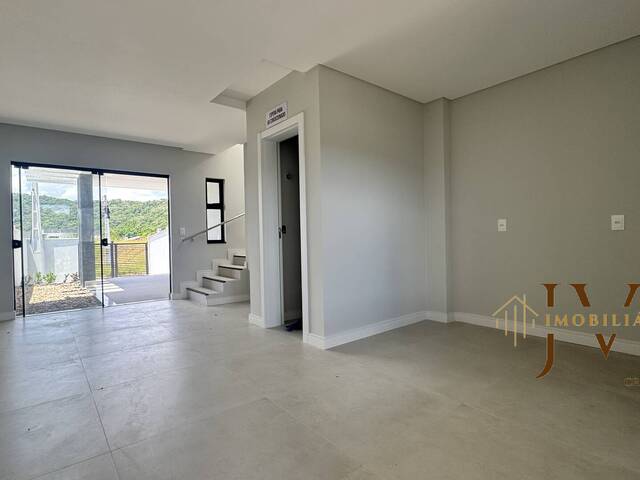Casa para Venda em Gaspar - 4